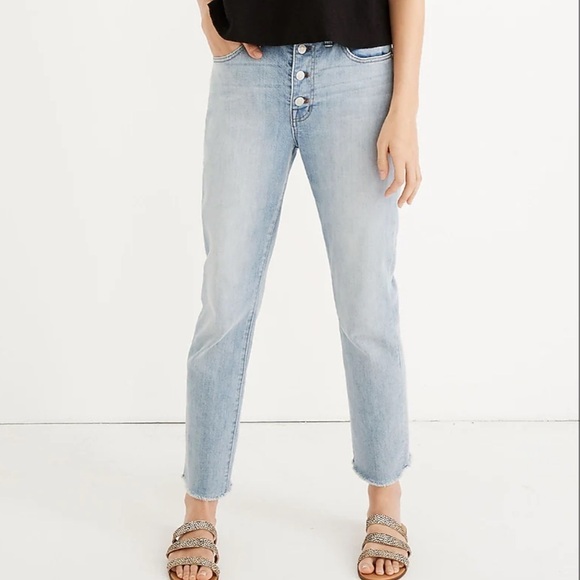 Madewell Denim - Madewell High-Rise Slim Boyjean in Fitzgerald Wash Exposed Button-Front Size 28